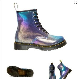 Dr. Martens 1460 Boot - Womens